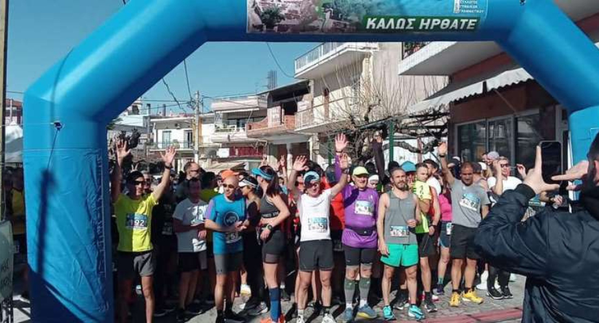 people-at-the-starting-point-of-a-running-race